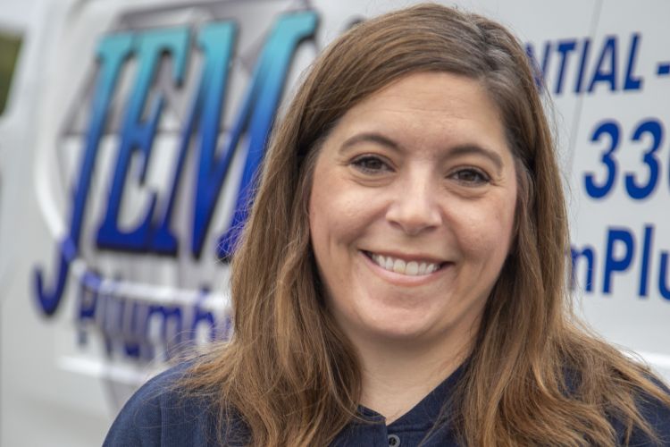 natalie Natalie Esber: Customer Service/Dispatcher